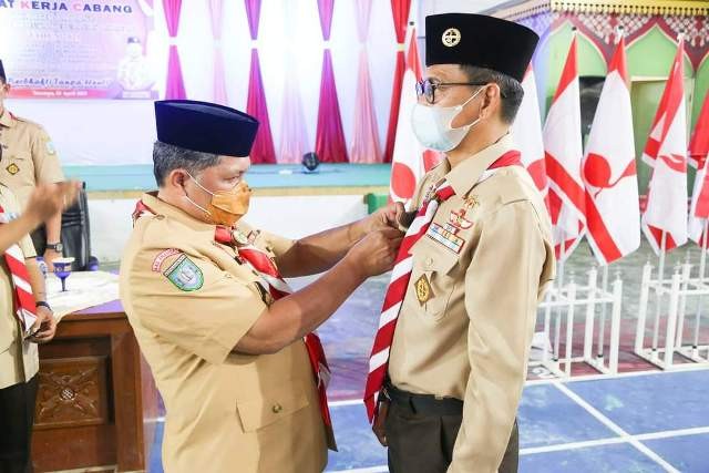 Wan Zuhendra Lantik Ketua Majelis Pembimbing Ranting Se-Kwartir Cabang Kepulauan Anambas