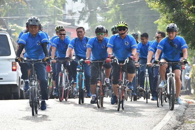 Gowes.jpg