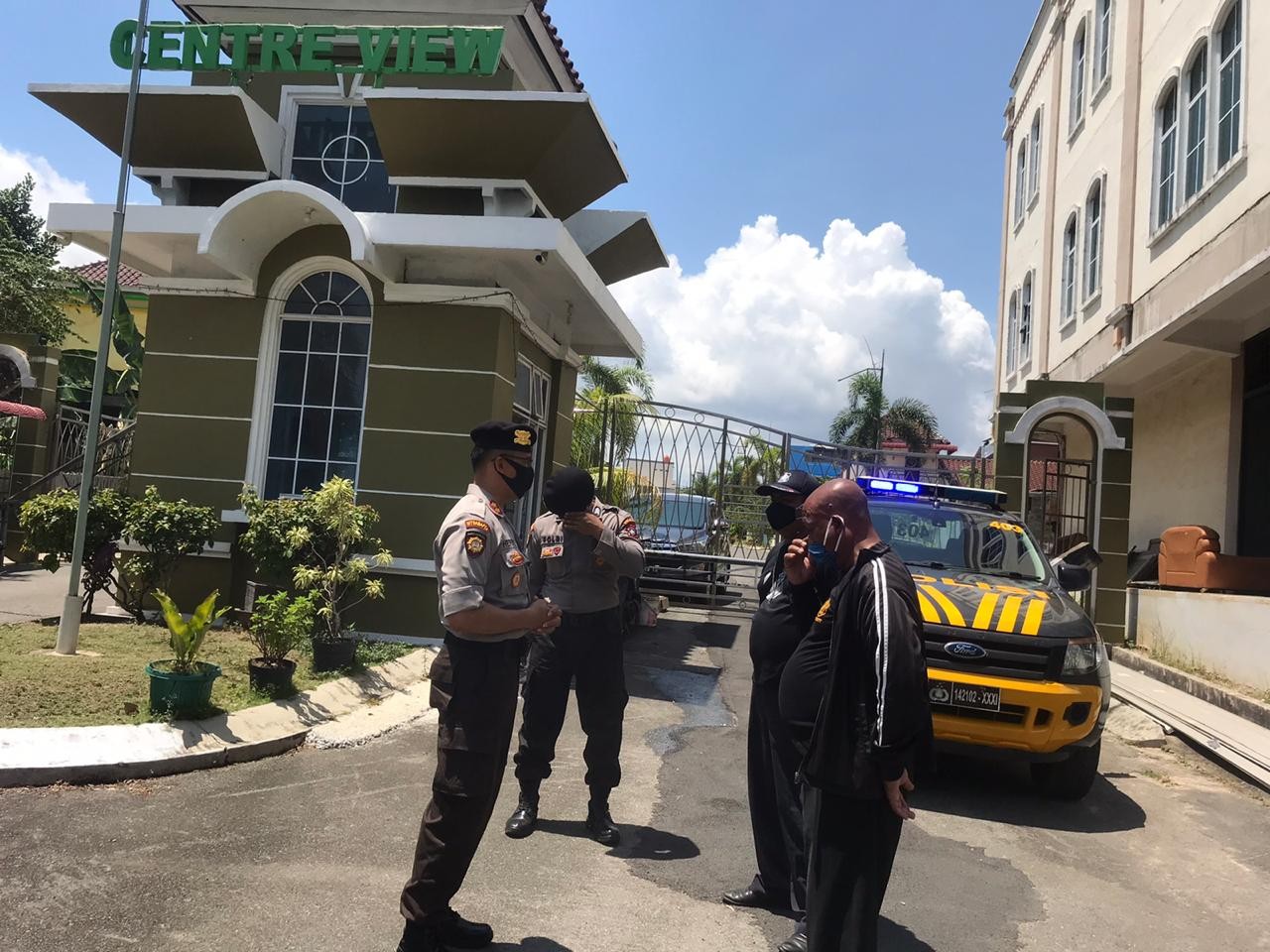 Dit Samapta Polda Kepri Sambangi Perumahan, Sampaikan Maklumat Kapolri