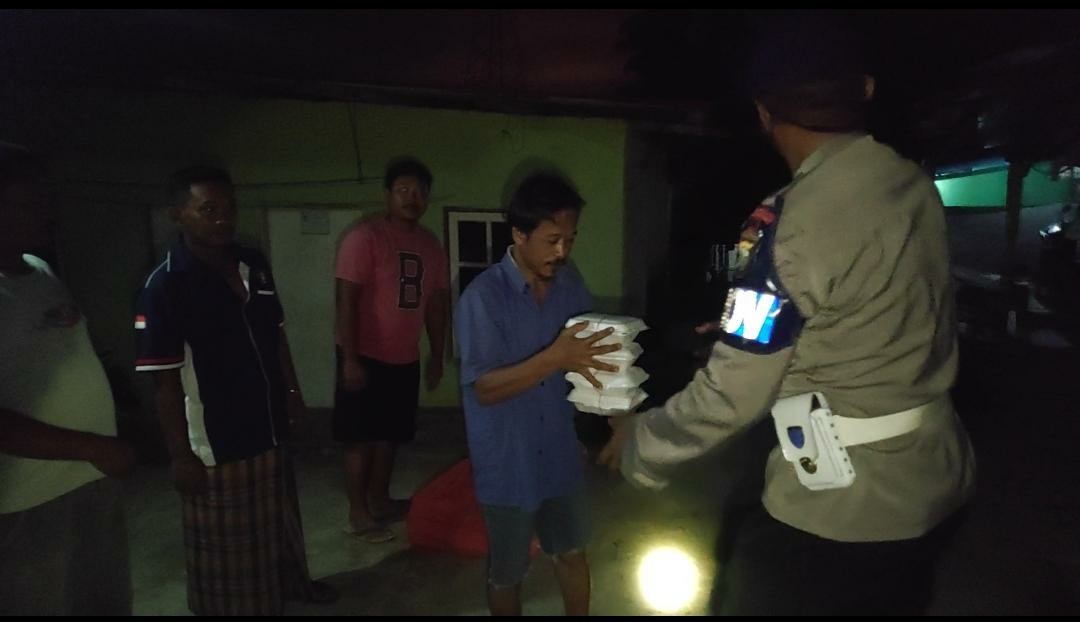 Sat Brimob Polda Kepri Sambangi Setiap Rumah di Baloi Kolam