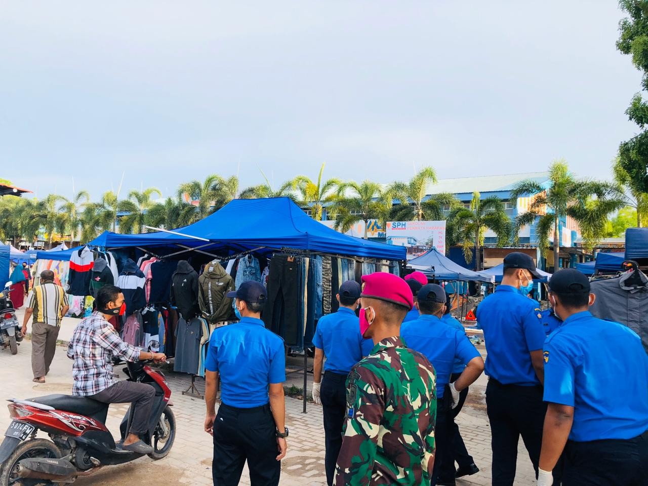 Tim Gugus Tugas Lakukan Penertiban Tempat Kerumunan