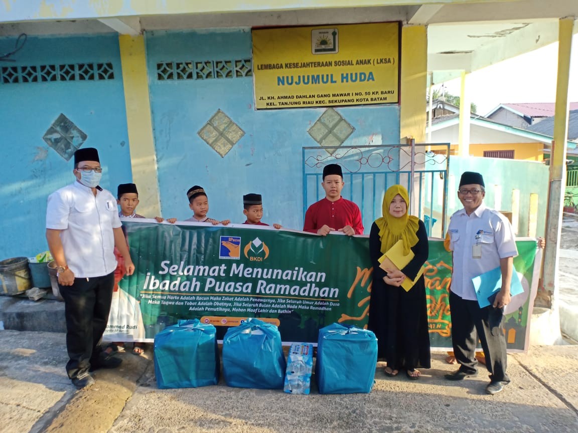 BKDI Berikan Santunan kepada Anak Yatim di Panti Asuhan
