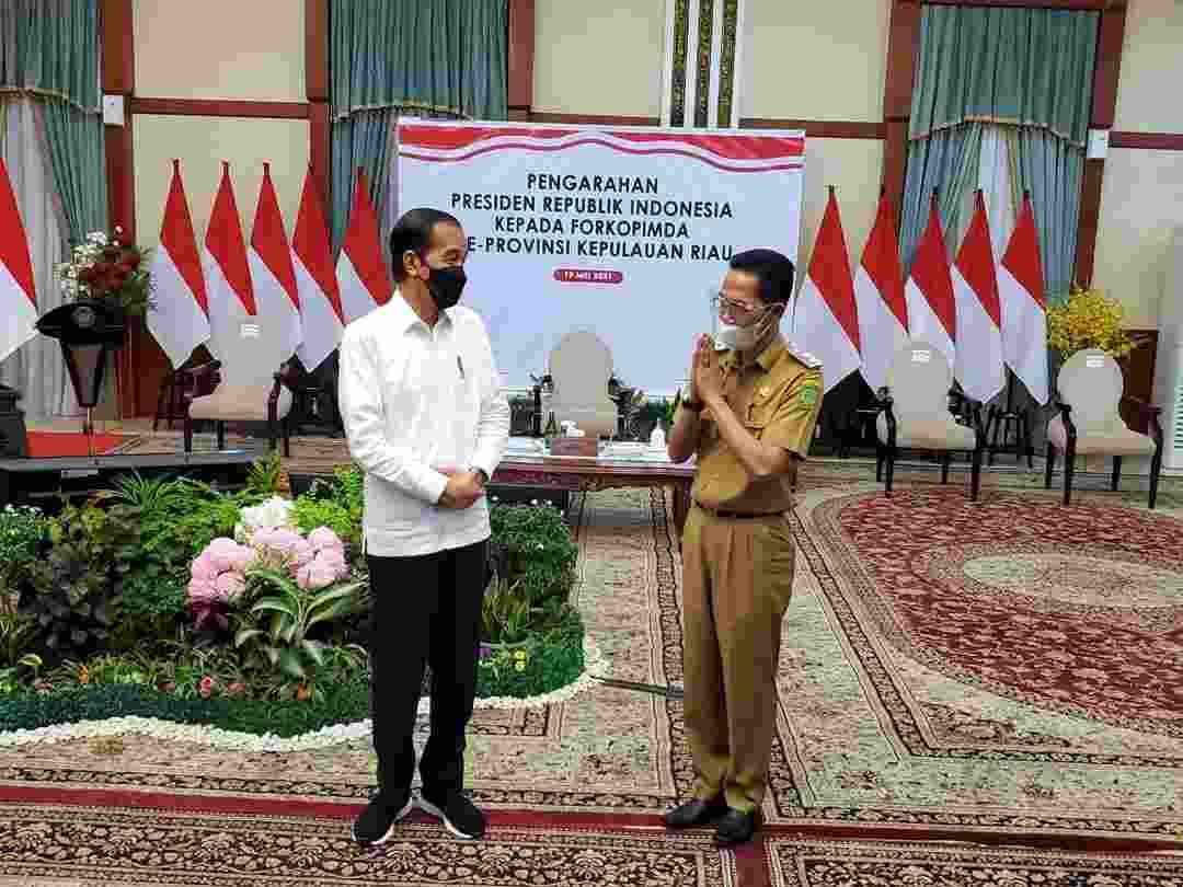 Minta Prioritaskan Vaksinasi bagi Pekerja, Amsakar Temui Langsung Presiden