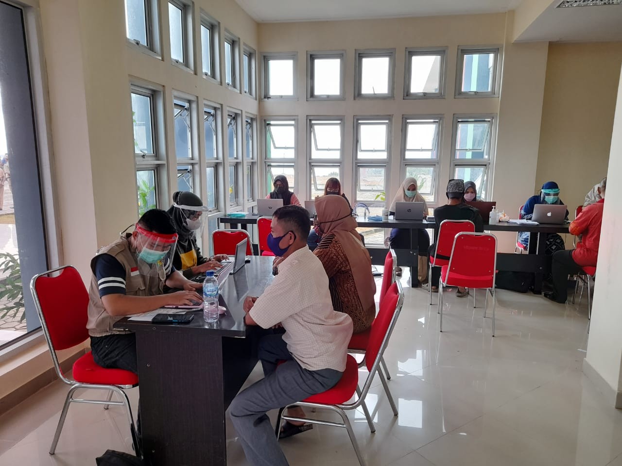 Dinas Kesehatan Kejar Target 70 Persen Vaksinasi