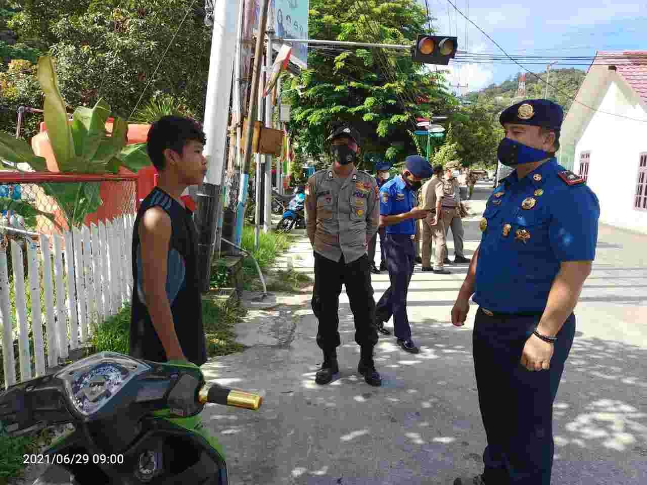 Masih Ada Saja Warga Tak Pakai Masker saat Keluyuran di Luar Rumah