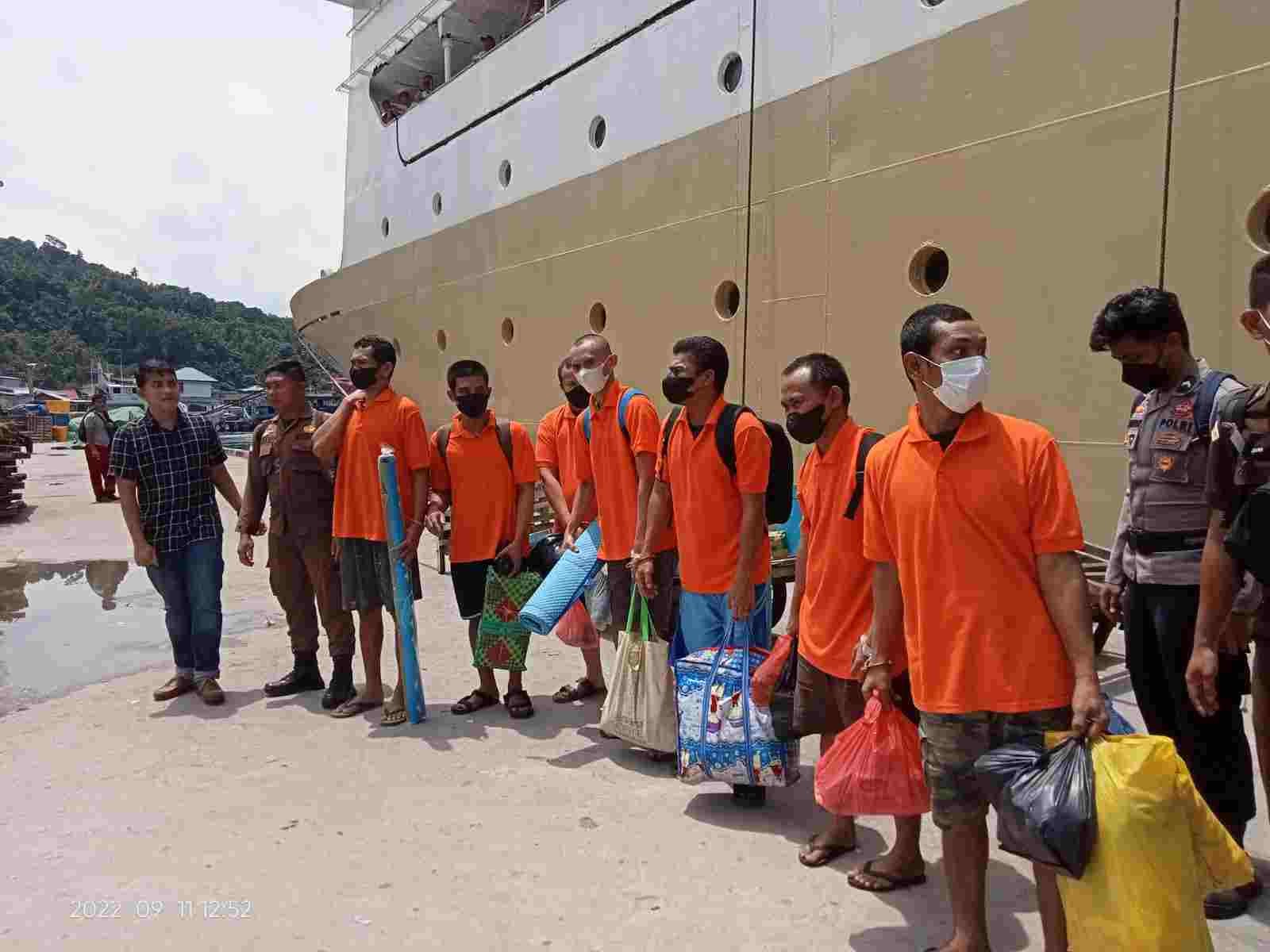 9 Tahanan Kejaksaan Tarempa Dipindahkan Ke Rutan Kelas I A Tanjungpinang 