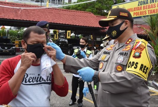Polres Tanjungpinang Gelar Apel Glorifikasi Kampanye Budaya 3M Serentak dan Bagikan 25 Ribu Masker