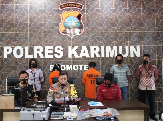 Lakukan Penipuan dan Penggelapan Pembayaran Tagihan, Pasutri Ini Ditangkap Polisi