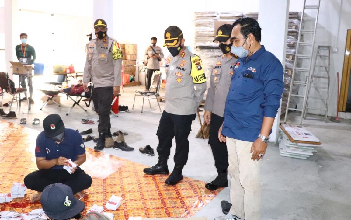 Polres Karimun dan Instansi Pendukung Lainnya Cek Logistik Gudang KPUD