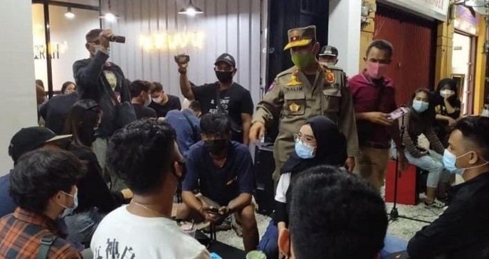 Putus Mata Rantai Covid-19, 10 Pelaku Usaha di Batam Ditindak Tim Terpadu Gabungan
