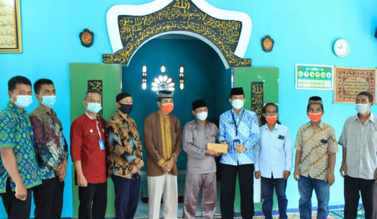 Bagikan ZIS kepada yang Membutuhkan, Kepala LPKA Batam: Semoga Jadi Ladang Pahala