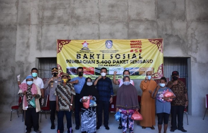 Vihara Bahtra Sasana Bagikan 5.400 Paket Sembako kepada Warga