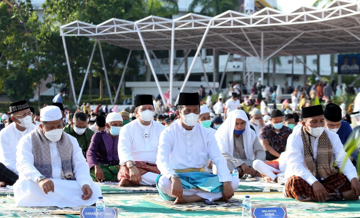 Rayakan Idul Fitri, Rudi Ajak Masyarakat Batam Patuhi Protokol Kesehatan