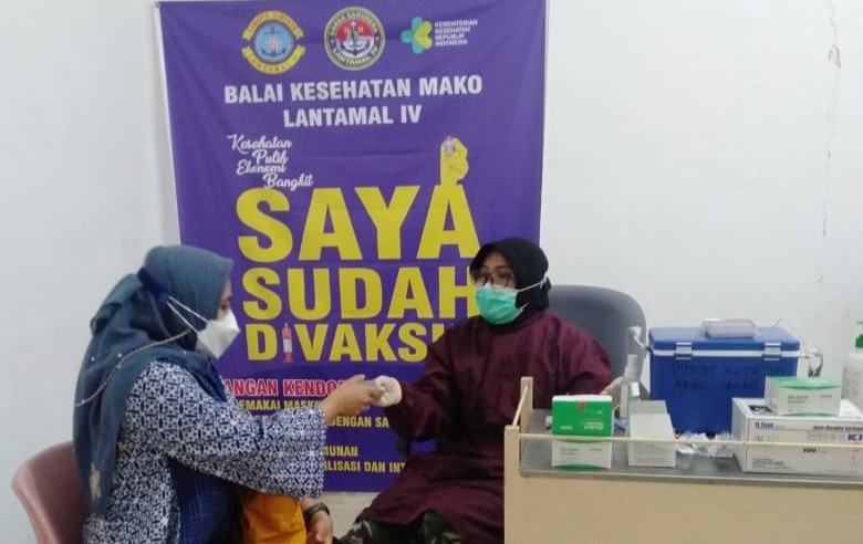 Jalasenastri Cabang 5 Lanudal Tanjungpinang Sudah Divaksinasi Covid-19