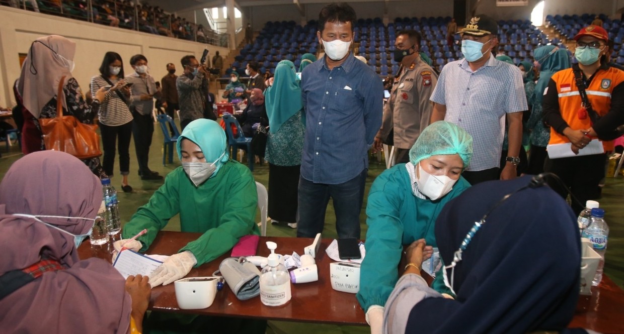 Tinjau Vaksinasi di TAJ, Wali Kota: Terimakasih TNI, Polri dan Masyarakat Batam