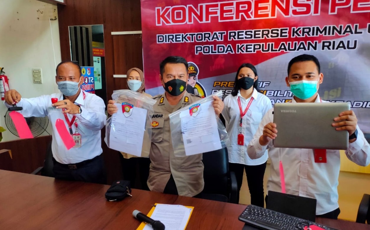 Bikin Surat Test Antigen Palsu untuk Melamar Kerja, Wanita di Batam Dibekuk Polda Kepri