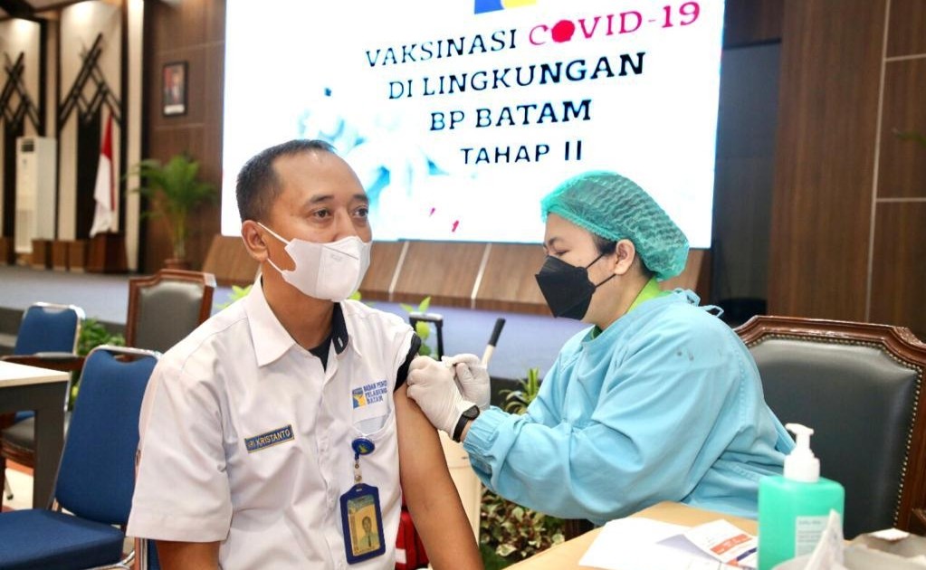 BP Batam Tuntaskan Vaksinasi Covid-19 Dosis Kedua bagi Pegawai
