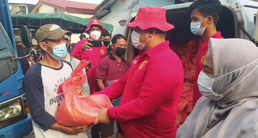 Korban Musibah Kebakaran di Baloi Mas Indah Dapat Bantuan dari Tim Posko Penanganan Covid-19 Kepri