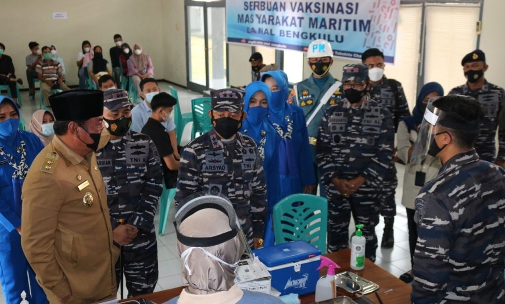 Panglima Koarmada I: TNI Angkatan Laut Akan Terus Gelar Serbuan Vaksinasi Covid-19 hingga Semua Tervaksin