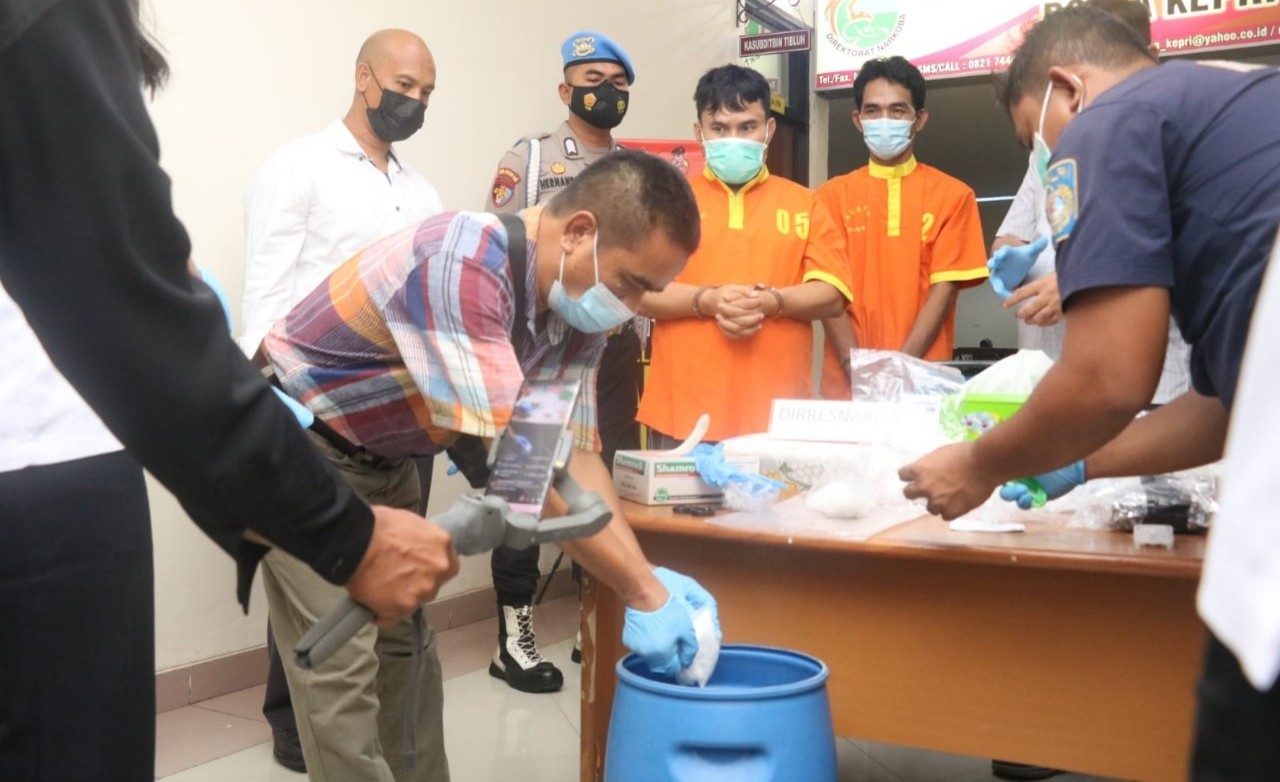 1.051 Gram Sabu dan 311,5 Pil Ekstasi Dimusnahkan Polisi