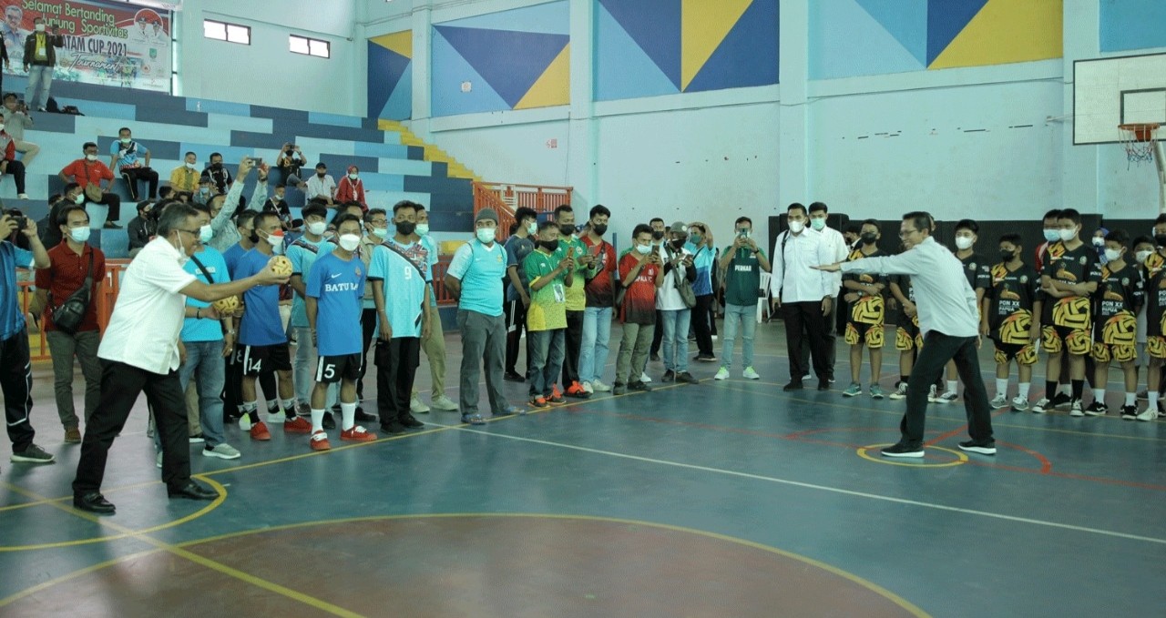 Buka Turnamen PSTI Cup Batam 2021, Amsakar: Harus Jadi Agenda Rutin Tahunan