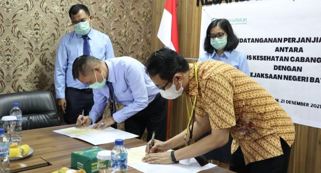 Optimalisasi Program JKN-KIS, Kepala Kejari Batam Tandatangani Perjanjian Kerja Sama dengan BPJS Kesehatan