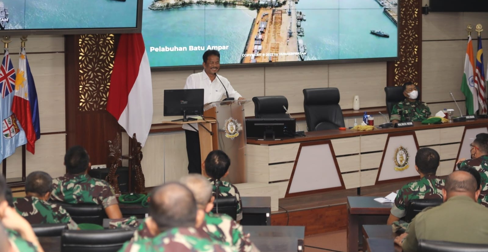 Kepala BP Batam Berbagi Kiat Membangun Daerah, Beri Pembekalan Pasis TNI di Bandung