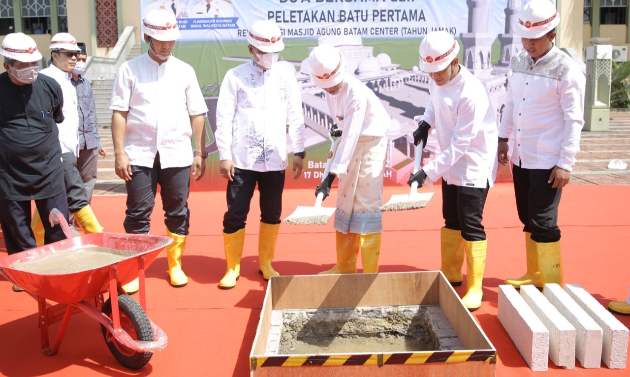 Revitalisasi Masjid Agung Batam Center Dimulai