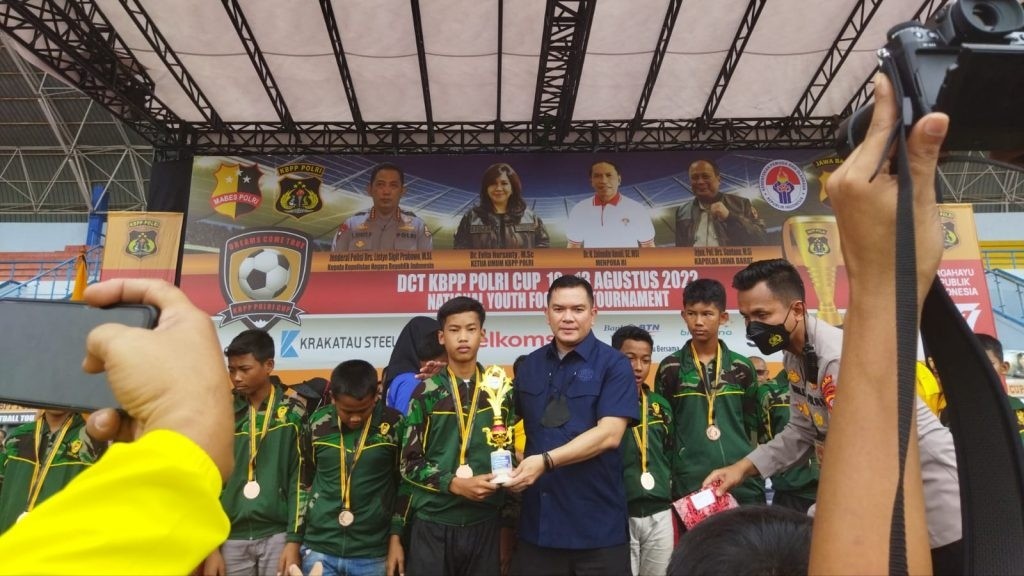 Klub Sepakbola U-13 Besutan Korem 033/WP Raih Juara 3