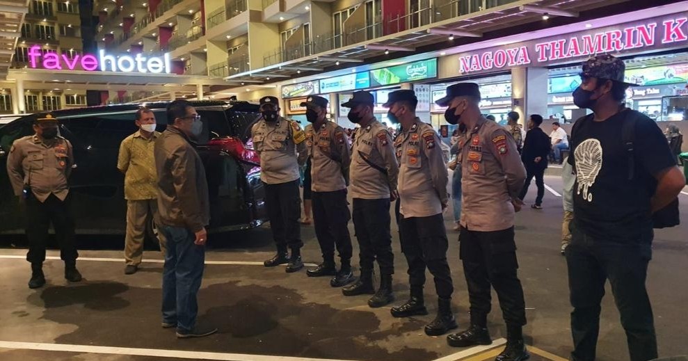 Polisi Sektor Lubukbaja Bersiaga di Gelaran Nagoya Thamrin Fashion Week