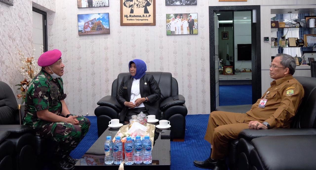 Perkuat Sinergi Sambil Perkenalan, Danyonmarhanlan IV Silahturahmi ke Wali Kota Tanjungpinang