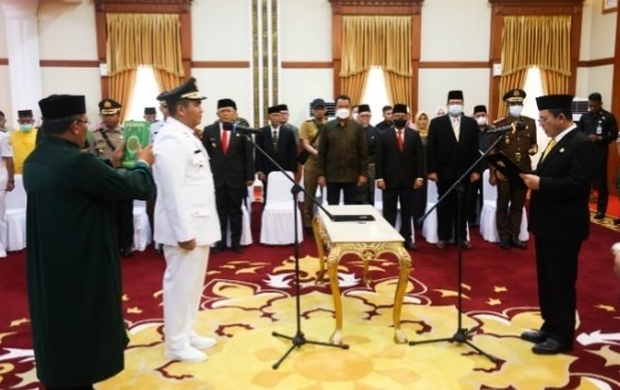 Gubernur Kepri Lantik Roby Kurniawan sebagai Bupati Bintan