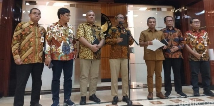 Kasus Dugaan Tindak Pencucian Uang Rp300 Triliun, Mahfud MD akan Serahkan ke Penegak Hukum
