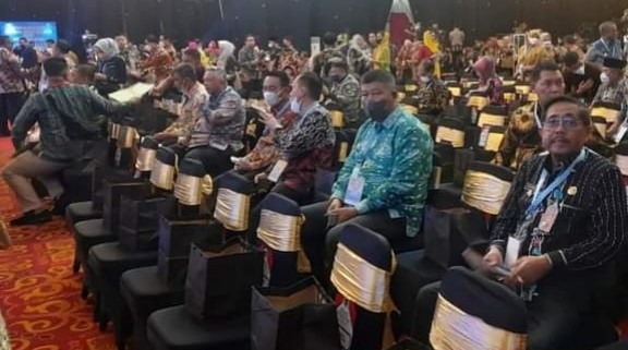 Pemkab Anambas Raih Universal Health Coverage dari Wakil Presiden