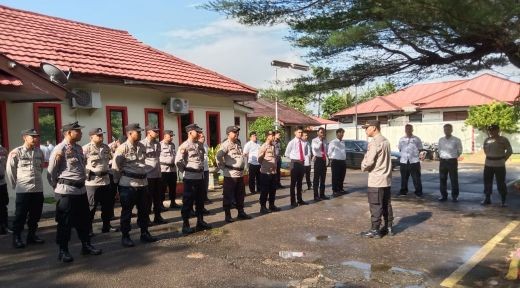 Apel Pagi Polsek Sekupang, Ingatkan Disiplin dan Tingkatkan Kehadiran Kedinasan