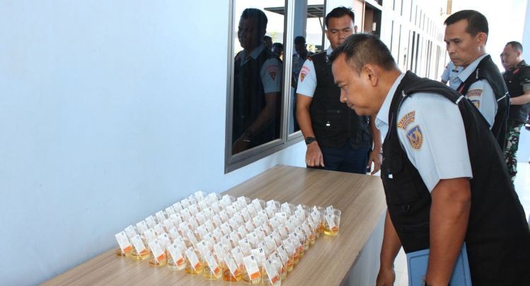 Prajurit TNI AU di Lanud Hang Nadim Jalani Tes Urine Dadakan, Danlanud Sony: Semua Negatif