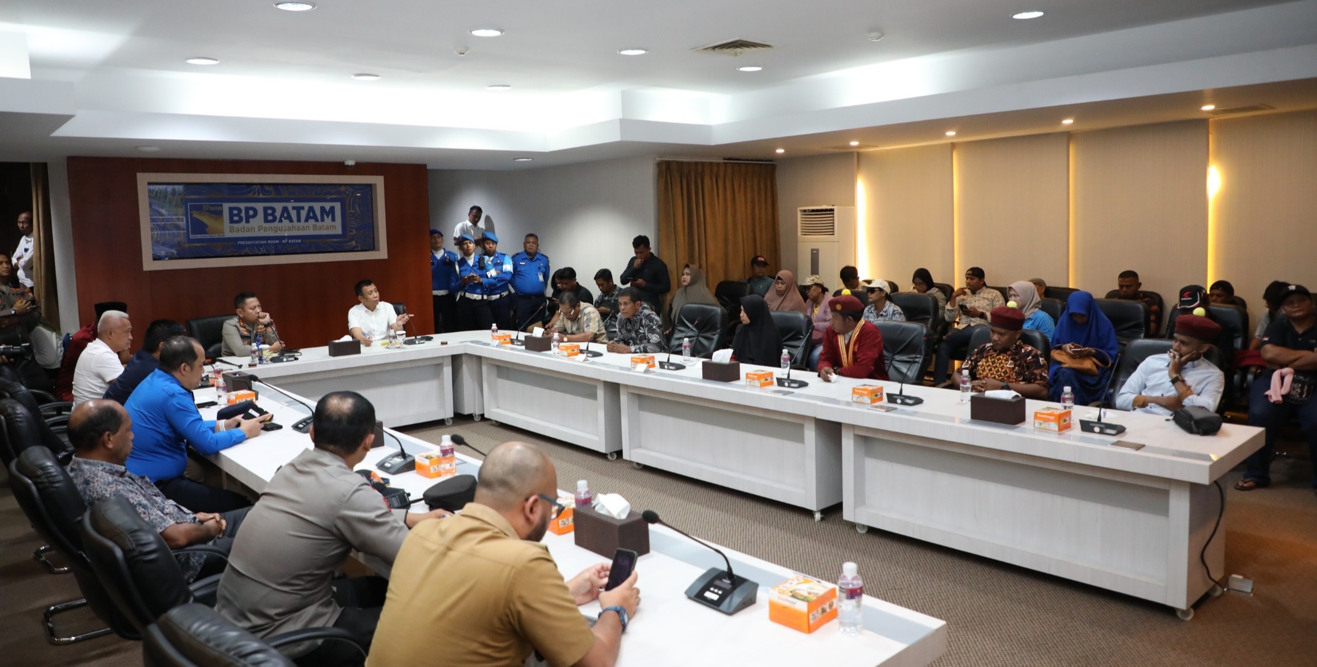 Terima Perwakilan Pendemo, BP Batam Dengarkan Aduan Aliran Air