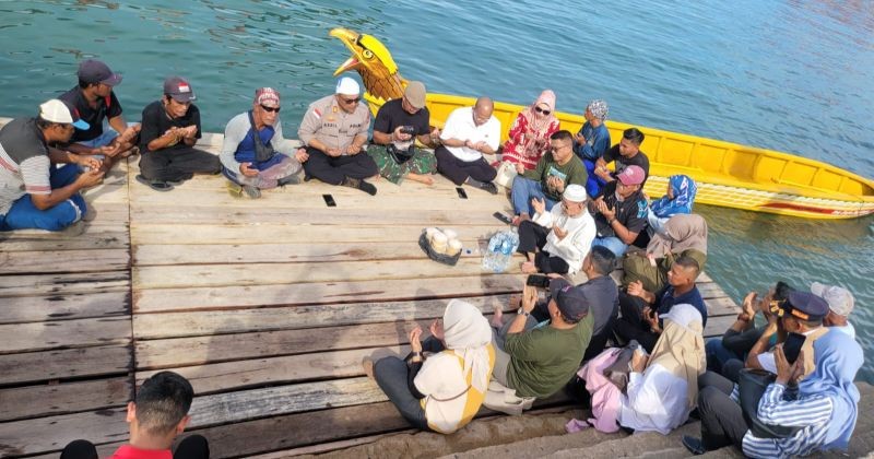 Jelang Pelaksanaan, Doa Selamat Balap Perahu Dayung Tradisional 2025 Digelar di Belakang Padang