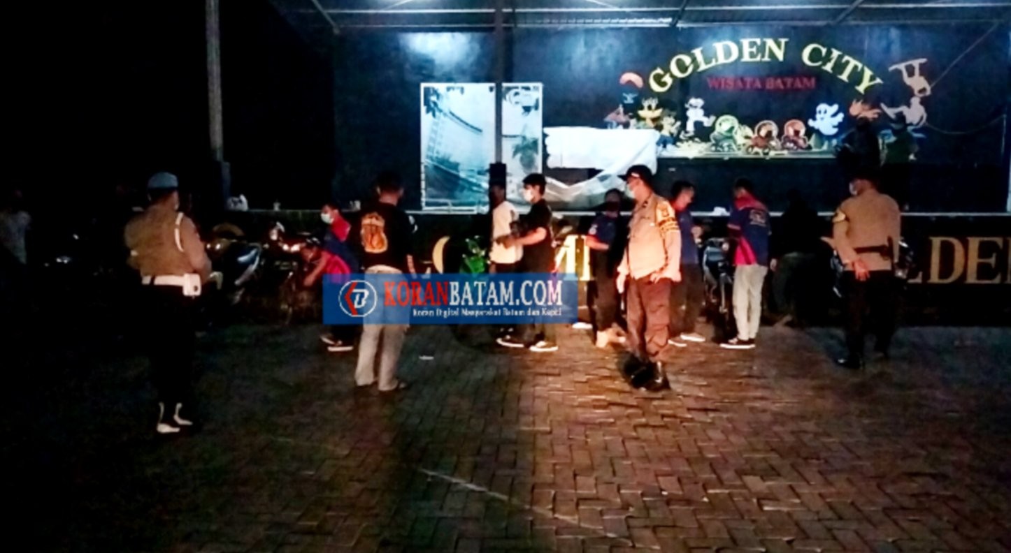 Pastikan Wilayahnya Aman, Polsek Bengkong Rutin Gelar Patroli Mobiling dan Operasi Cipkon Malam Minggu