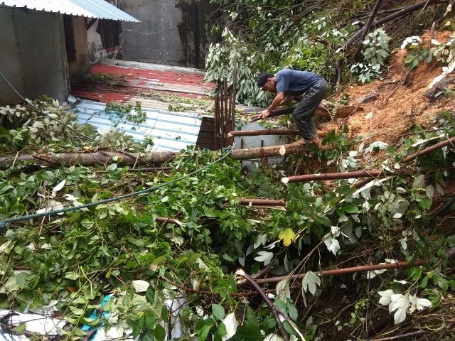 Longsor di Sakura Garden, Tiga Rumah Rusak