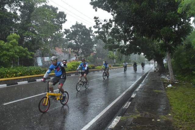 Semarakkan HUT Penerbangan TNI AL ke-64, Gelar Gowes Sepeda Bersama