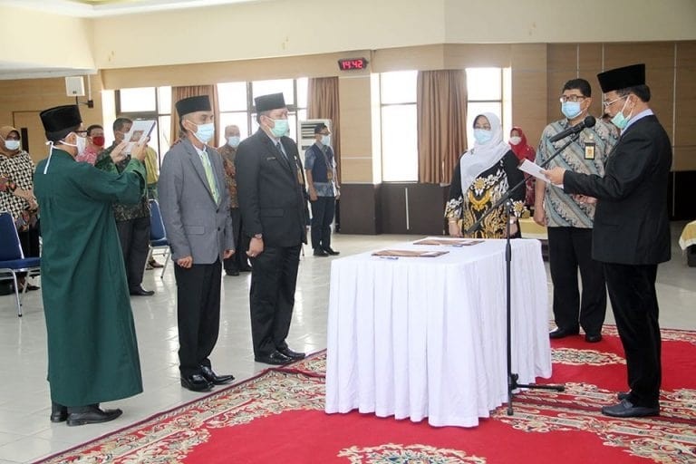 Kadisdukcapil Batam Berganti, Dijabat Mantan Kadispora