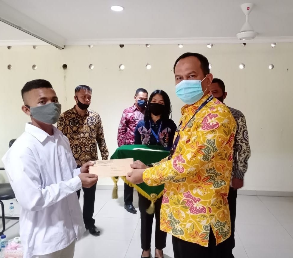 Hari Anak, Tiga Orang Anak Didik Lapas Klas II Batam Dapat Remisi