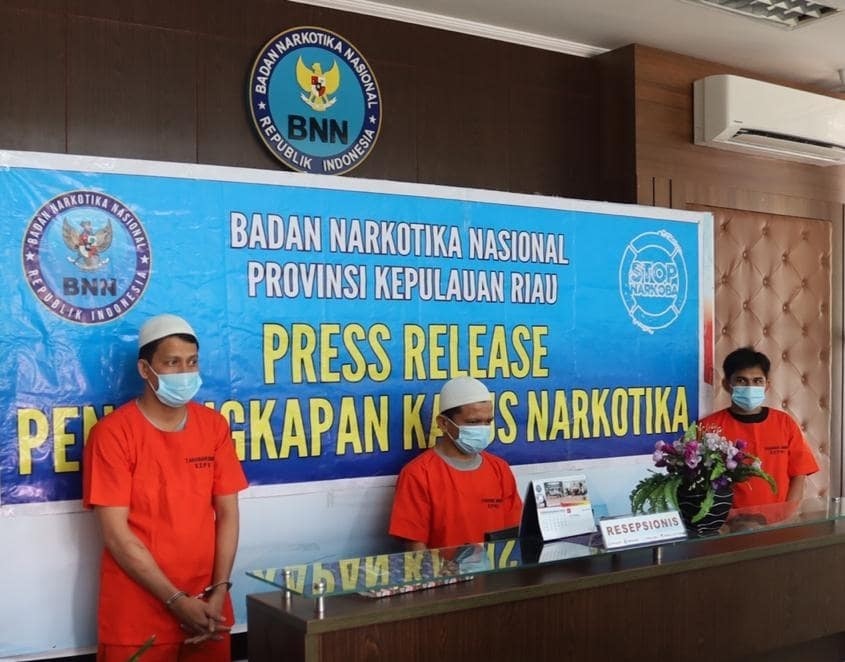 BNN Kepri Ungkap Jaringan Narkotika Internasional, Amankan Tiga Tersangka