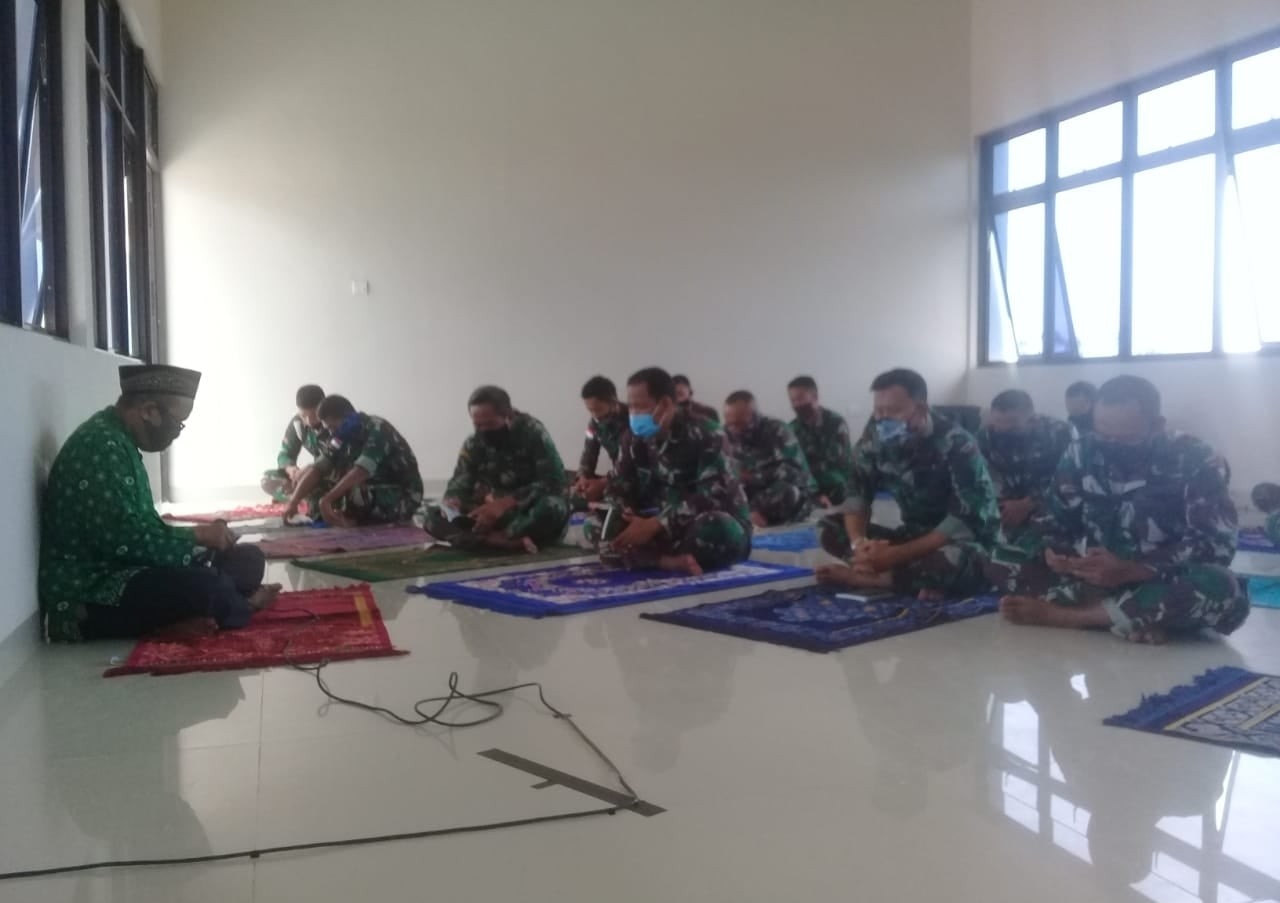 TNI AU Lanud Hang Nadim Gelar Doa Bersama