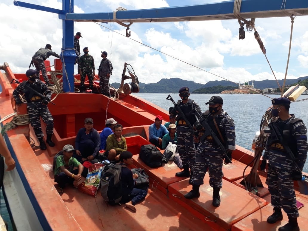 KRI Tomo 357 Tangkap 1 Kapal Berbendera Vietnam