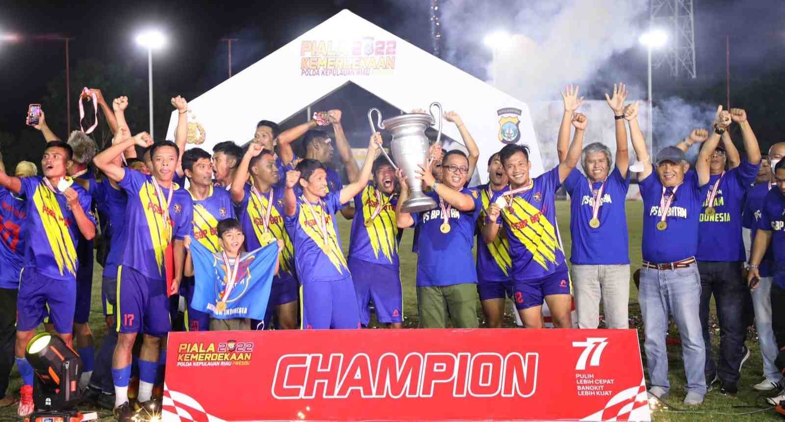 Bungkam PS Polres Natuna 2-1 di Final, PSBP Batam Juara Piala Kemerdekaan 2022