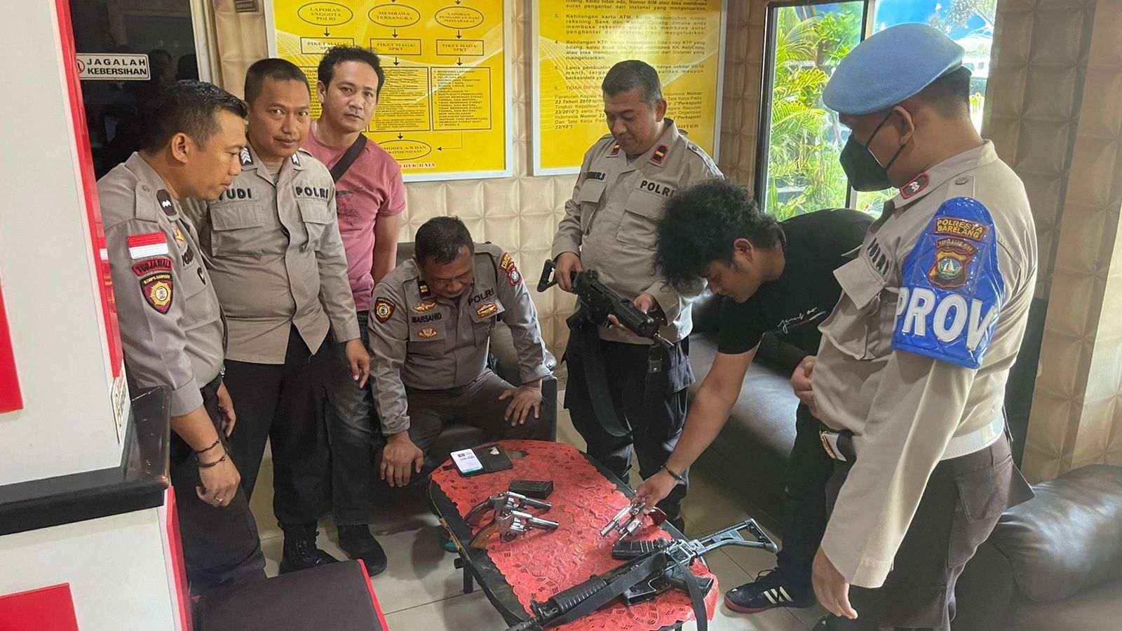Senjata Api Anggota Polisi hingga Sel Tahanan di Polsek Lubukbaja Batam Diperiksa