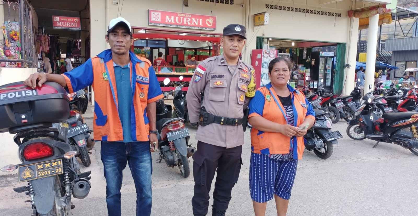 Juru Parkir Dekat Pasar Shopping Center Batam Didatangi Polisi