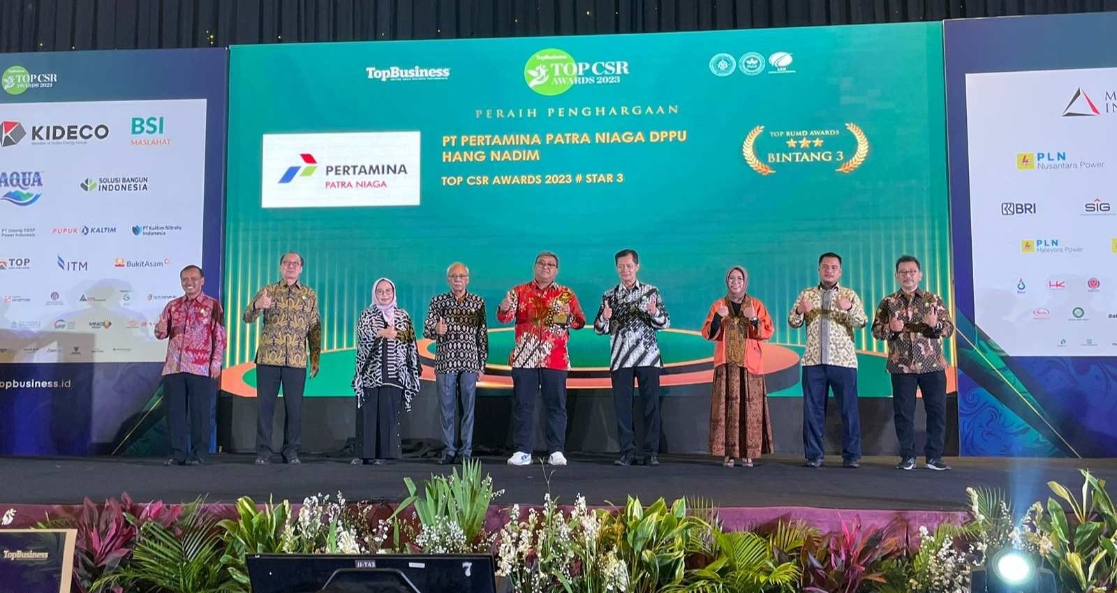 Pertamina DPPU Hang Nadim Terima TOP CSR Awards 2023 Predikat Baik